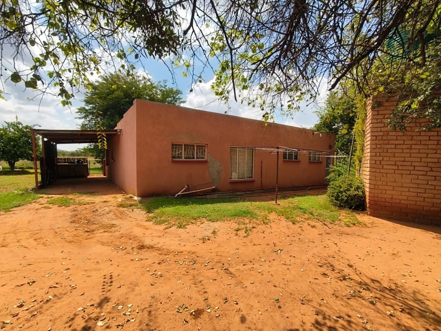 3 Bedroom Property for Sale in Rustenburg Rural North West